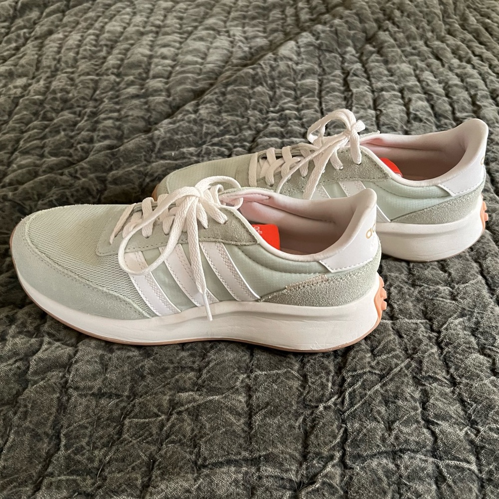 Adidas Run 70s Running Shoes Linen Green